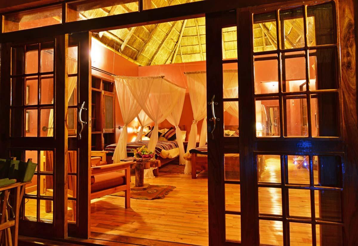 Primate Lodge Kibale Kampala Exterior photo