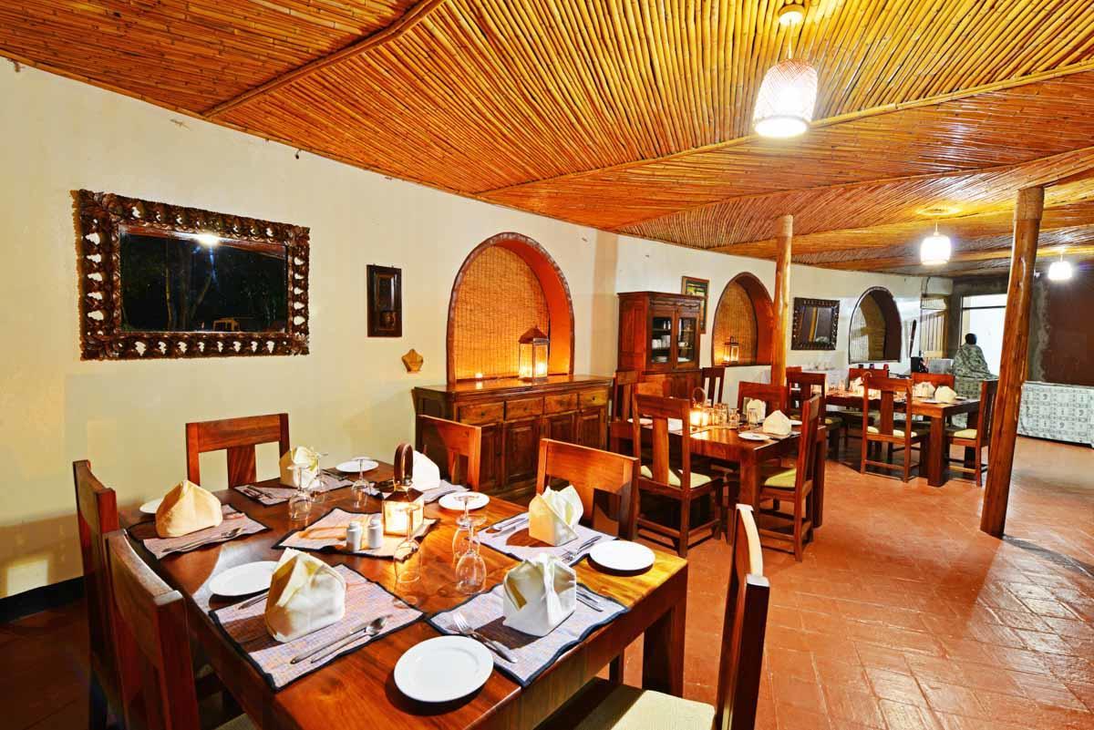 Primate Lodge Kibale Kampala Exterior photo