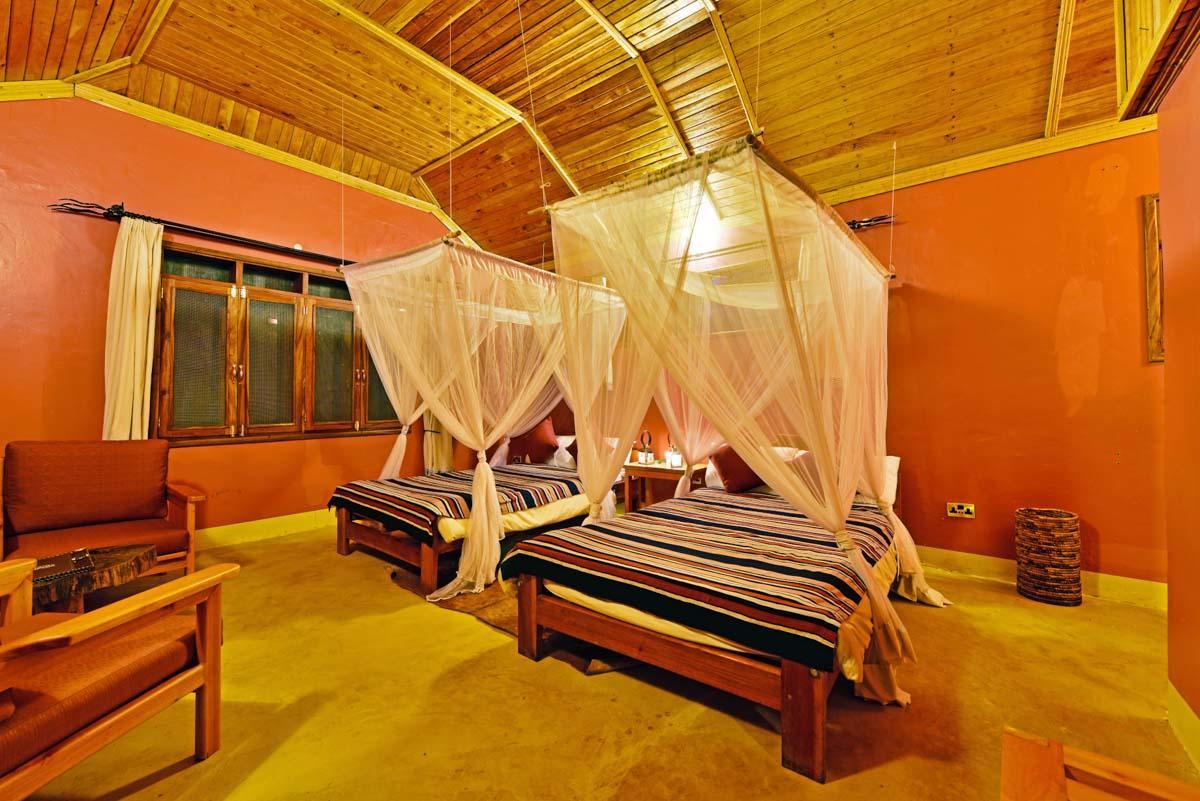 Primate Lodge Kibale Kampala Exterior photo